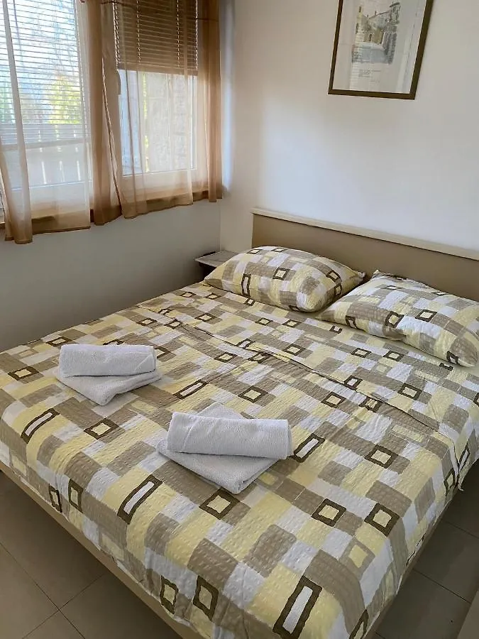 Apartmani Sara Omisalj Apartment
