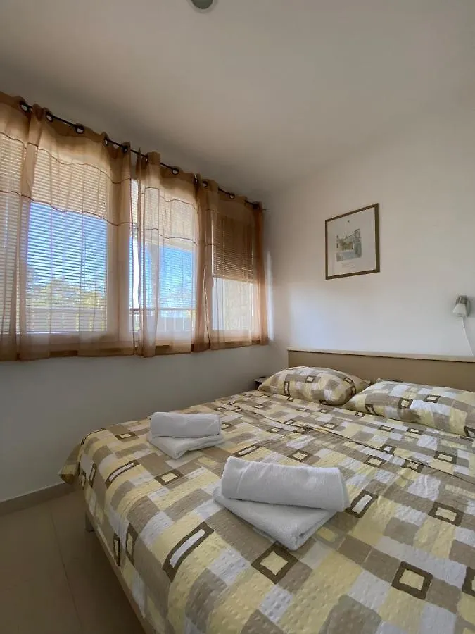 Apartmani Sara Omisalj