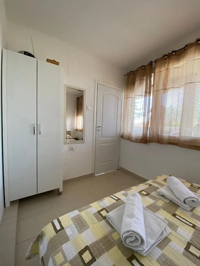 Apartmani Sara Omisalj Croatia